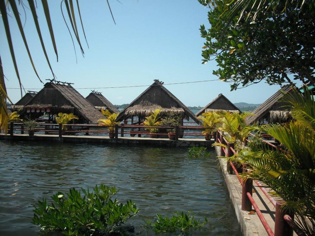 Chnerikray Guesthouse เกาะกง ภายนอก รูปภาพ